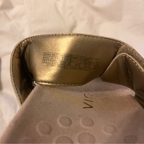 Vionic Randi Metallic Gold Slide Sandals - Picture 4 of 5
